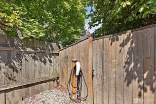 3944 N 30th St, Tacoma, WA 98407 - Photo 4