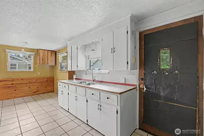 4435 Black Lake Blvd SW, Olympia, WA 98512 - Photo 4