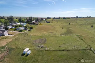 410 E Pine St, Waterville, WA 98858 - Photo 1