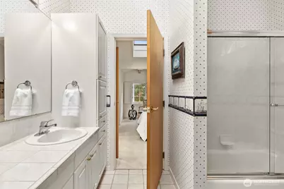 4331 Rhodes End NE, Bainbridge Island, WA 98110 - Photo 18