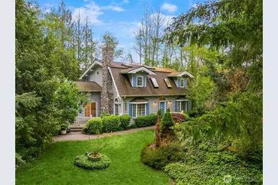 4331 Rhodes End NE, Bainbridge Island, WA 98110 - Photo 1