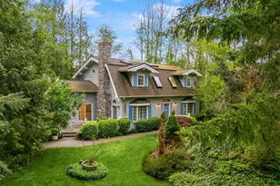 4331 Rhodes End NE, Bainbridge Island, WA 98110 - Photo 1