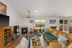 4825 NE 199th St, Arlington, WA 98223 - Photo 8