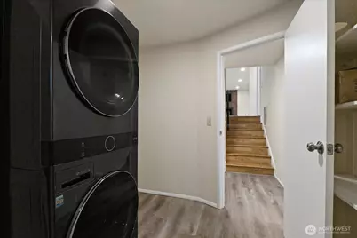 9607 122nd Avenue SE, Renton, WA 98056 - Photo 14