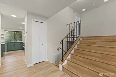 9607 122nd Avenue SE, Renton, WA 98056 - Photo 4
