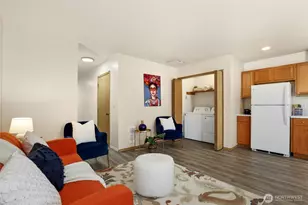 4552 S Puget Sound Ave, Tacoma, WA 98409 - Photo 2