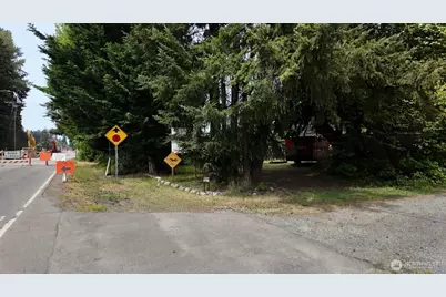 18621 Smokey Point Boulevard, Arlington, WA 98223 - Photo 2