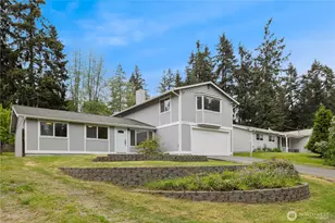 5807 141st St SW, Edmonds, WA 98026 - Photo 2