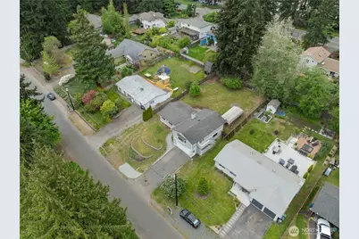 5807 141st Street SW, Edmonds, WA 98026 - Photo 32