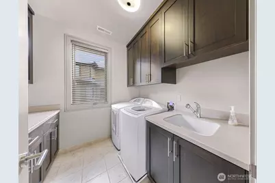 8451 SE 44th Street, Mercer Island, WA 98040 - Photo 28