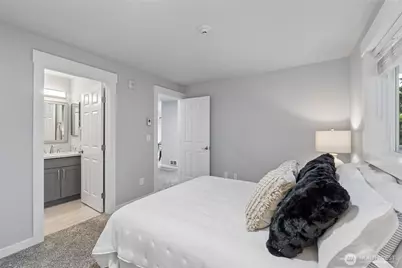 20824 70th Avenue W #6, Lynnwood, WA 98036 - Photo 14