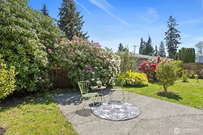 12022 2nd Avenue SW, Seattle, WA 98146 - Photo 6