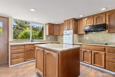 3601 70th Avenue W, University Place, WA 98466 - Photo 8