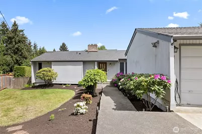 3601 70th Avenue W, University Place, WA 98466 - Photo 2