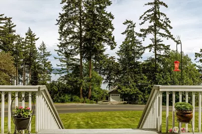 152 E Morris Road, Coupeville, WA 98239 - Photo 2