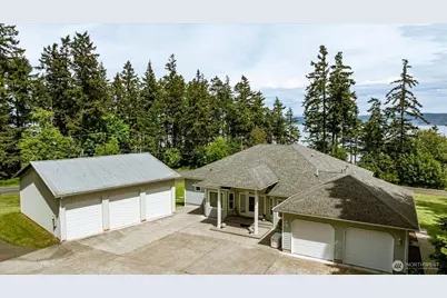 152 E Morris Road, Coupeville, WA 98239 - Photo 1