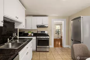 6241 6th Ave NW, Seattle, WA 98107 - Photo 12