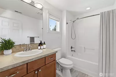 36703 SE Gravenstein Court, Snoqualmie, WA 98065 - Photo 32