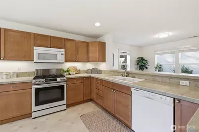 36703 SE Gravenstein Court, Snoqualmie, WA 98065 - Photo 14