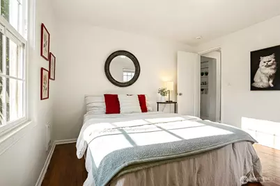 12238 76th Avenue S, Seattle, WA 98178 - Photo 12