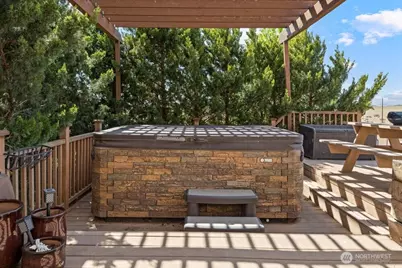 500 Saint Hilaire Road, Yakima, WA 98901 - Photo 20