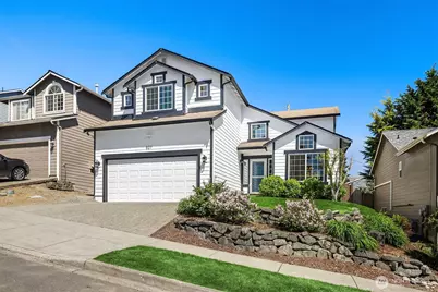 827 180th Street SW, Lynnwood, WA 98037 - Photo 2