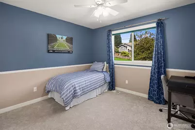 827 180th Street SW, Lynnwood, WA 98037 - Photo 24