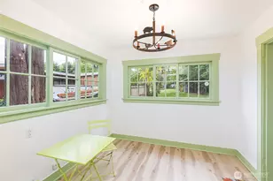 320 W 15th St, Port Angeles, WA 98362 - Photo 10
