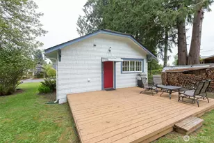 320 W 15th St, Port Angeles, WA 98362 - Photo 16