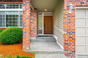 902 52nd St SE, Auburn, WA 98092 - Photo 2