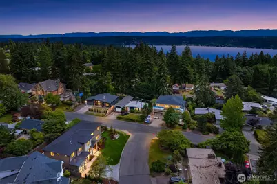 16390 NE 1st Street, Bellevue, WA 98008 - Photo 2