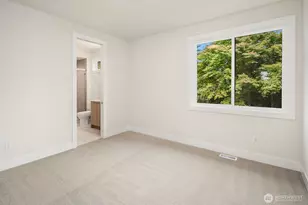 16390 NE 1st St, Bellevue, WA 98008 - Photo 34