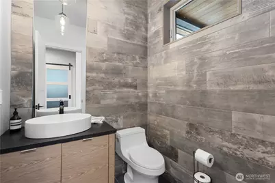 946 7th Court, Fox Island, WA 98333 - Photo 18