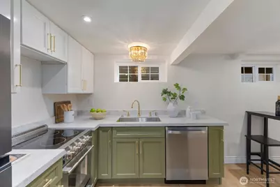 2773 44th Avenue SW #A, Seattle, WA 98116 - Photo 28