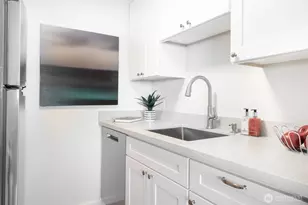 1800 43rd Ave E, Seattle, WA 98112 - Photo 10
