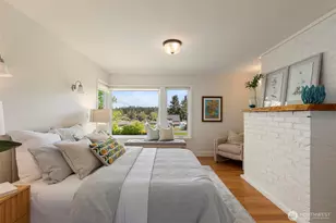 5930 Rose Loop NE, Bainbridge Island, WA 98110 - Photo 24