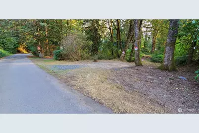 16930 117th Place NE, Arlington, WA 98223 - Photo 2