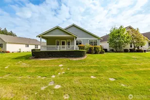 1083 Fidalgo Dr, Burlington, WA 98233 - Photo 28