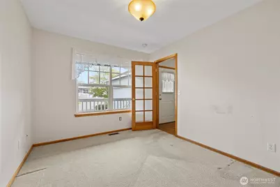 1083 Fidalgo Drive, Burlington, WA 98233 - Photo 4