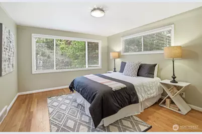 2514 Shoreland Drive S, Seattle, WA 98144 - Photo 24