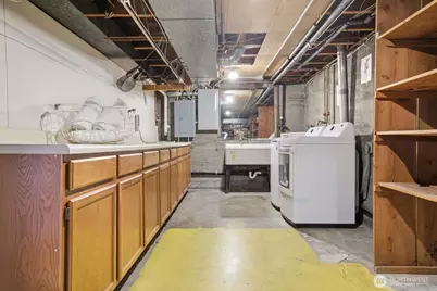 2514 Shoreland Drive S, Seattle, WA 98144 - Photo 38