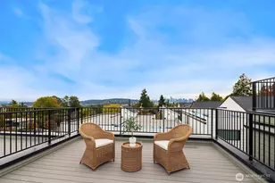 4419 2nd Ave NE, Seattle, WA 98105 - Photo 18