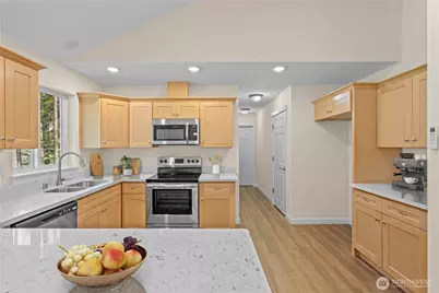 18224 Rockwood Court SE, Yelm, WA 98597 - Photo 6