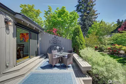 2013 210th Circle NE, Sammamish, WA 98074 - Photo 34