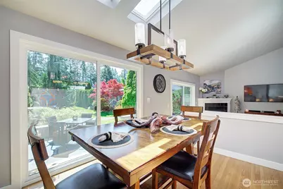 2013 210th Circle NE, Sammamish, WA 98074 - Photo 10