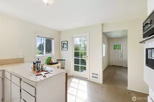 2320 Queen St, Bellingham, WA 98229 - Photo 12
