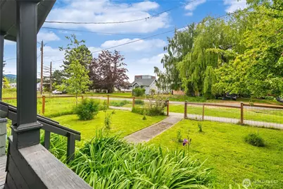2320 Queen Street, Bellingham, WA 98229 - Photo 28