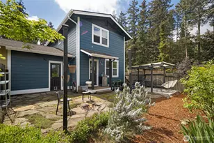 1014 Park St, Friday Harbor, WA 98250 - Photo 1