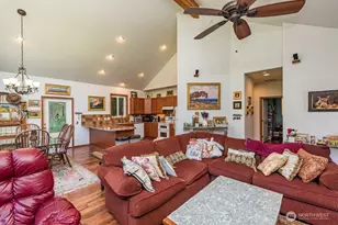 397 Monterra Dr, Port Angeles, WA 98362 - Photo 30