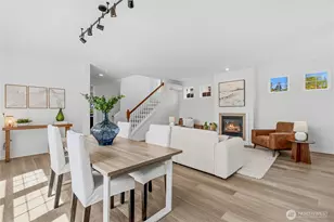 4930 S Holly St, Seattle, WA 98118 - Photo 8